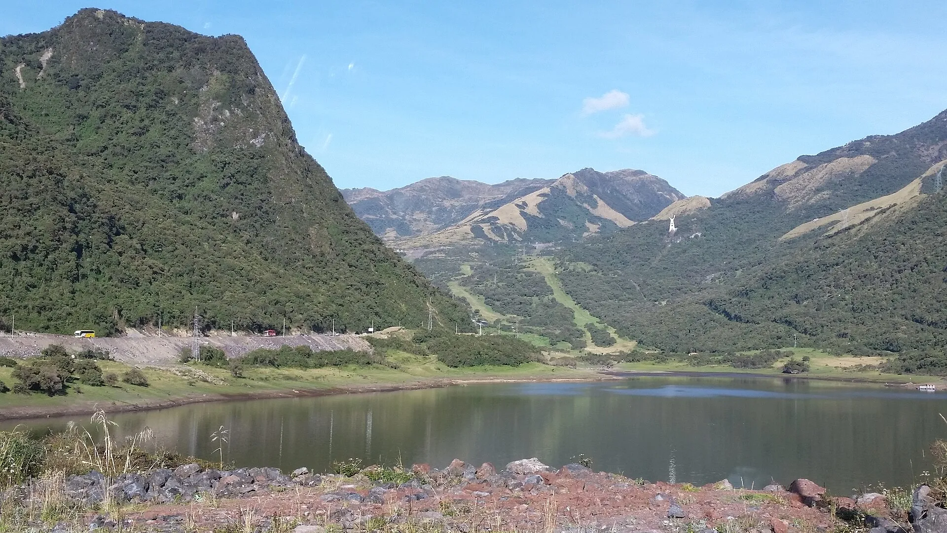Laguna de Papallacta in the high páramo east of Quito